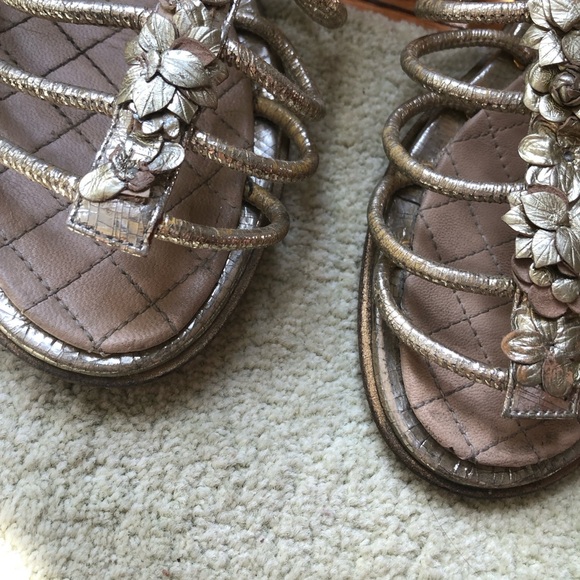 Chanel sandals size 38 - Picture 6 of 8